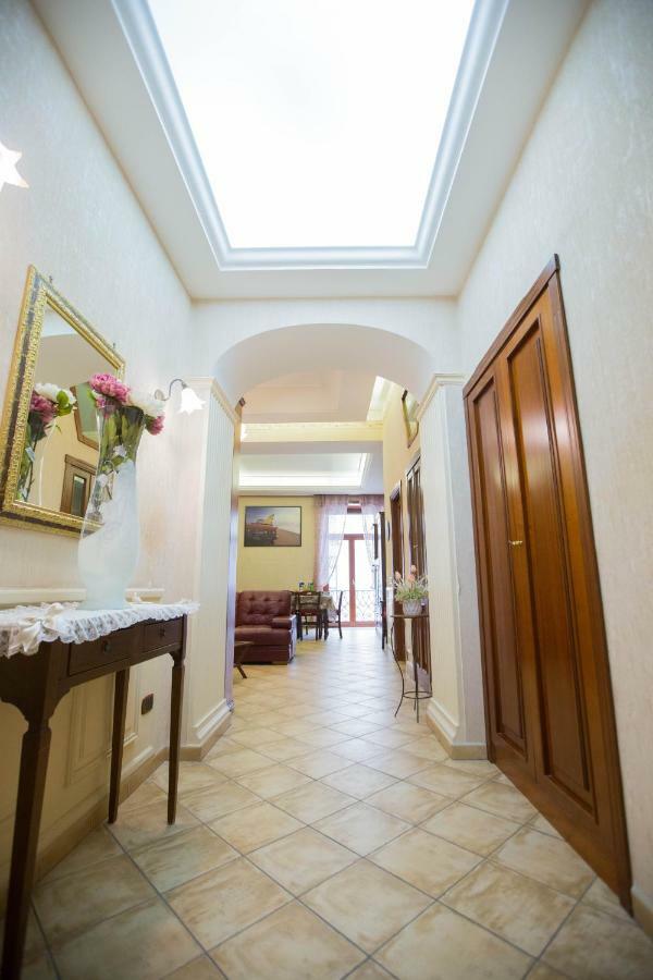 Marty House Villa Наполи Екстериор снимка