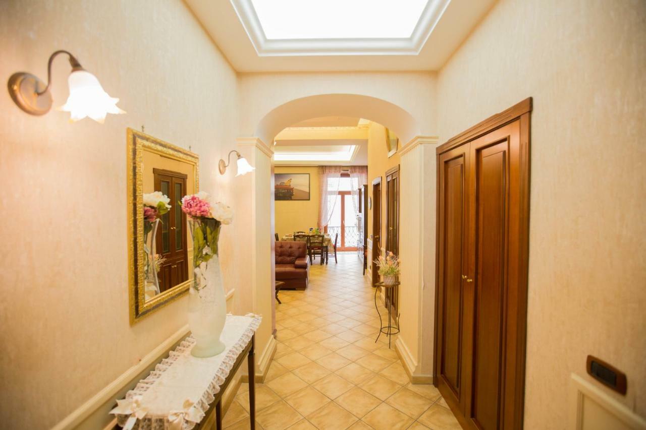Marty House Villa Наполи Екстериор снимка