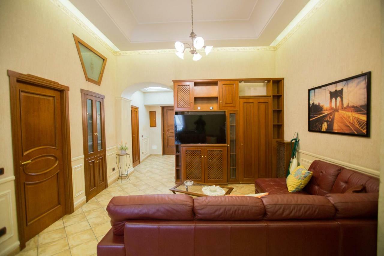 Marty House Villa Наполи Екстериор снимка