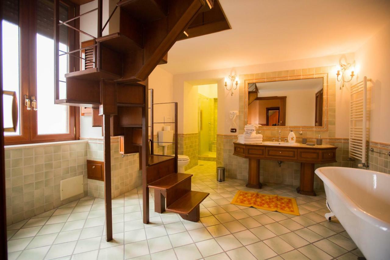 Marty House Villa Наполи Екстериор снимка